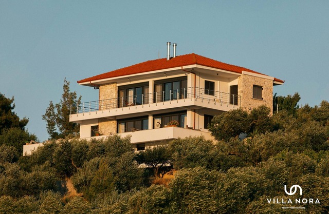 VILLA NORA | Spacious, fully equipped with amazing view & big garden.