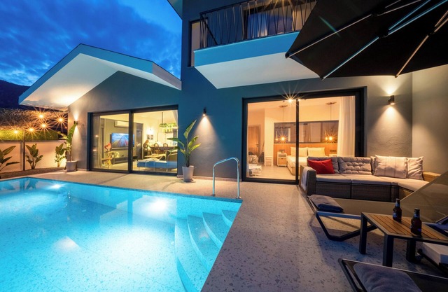 Villa Oxy &Seaview Private Heated indoor Pool
