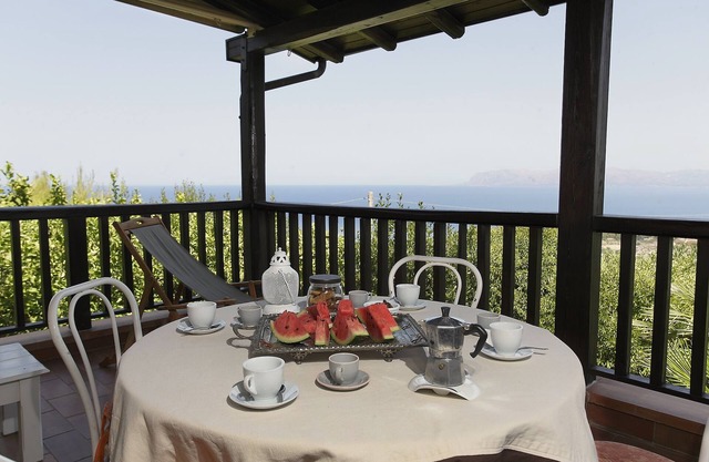 Villa Papillon - to experience a beach holiday for free.