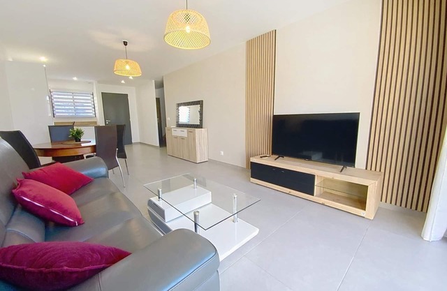 Villa perfect for family holidays with swimming pool and 15 min from Cap d'Agde