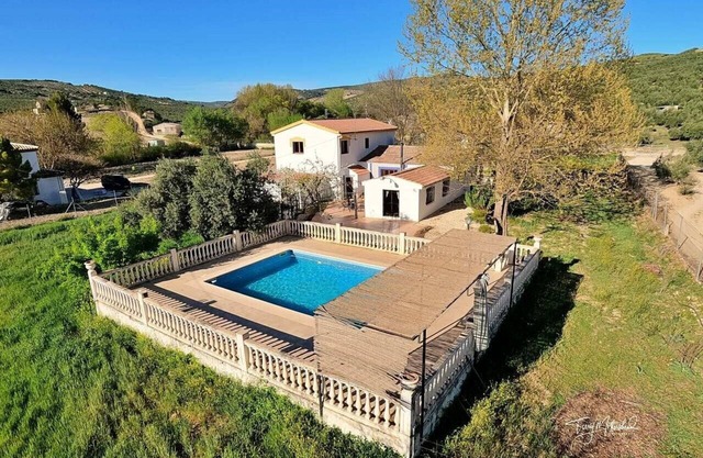 Villa Puente Romano, Montefrío, Grenade Piscine Privée, Grand Jardin