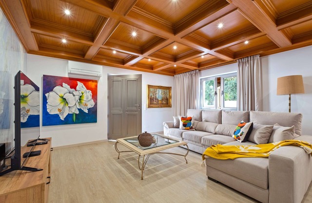 Villa Rosa Estoril Retreat by Portugal Portfolio