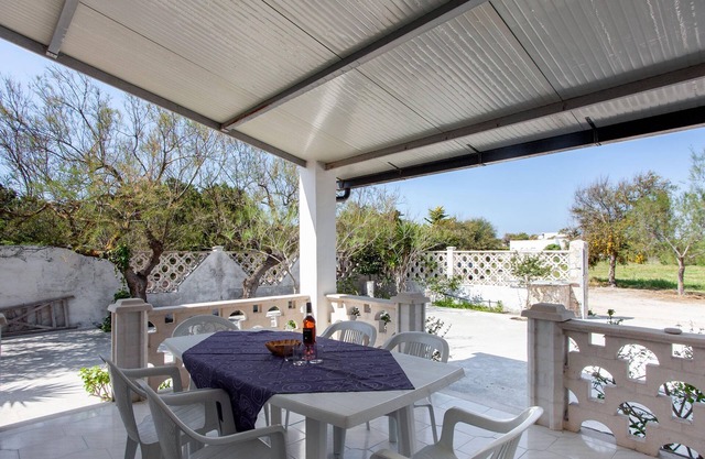 Villa Sabbia Magica 100 meters from sea, Porto Cesareo, Italy