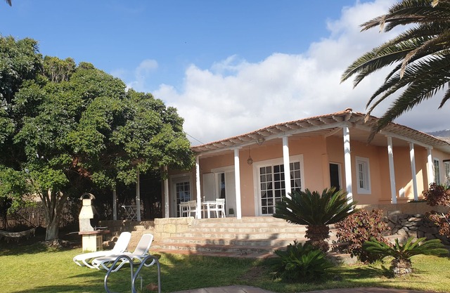 Villa Sainte Maxime HEATED pool *, SEA VIEW