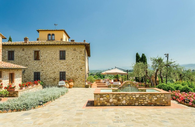 Villa Sole Del Chianti by Fantasia Villas