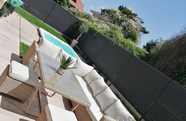Villa SPA de Nage ,8 Couchages