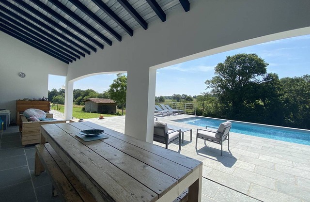 Villa Urt, 3 bedrooms, 8 persons