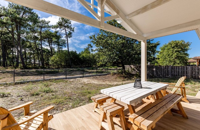 Villa 'Vensac Océan Plein Sud' with Private Terrace, Private Garden and Wi-Fi