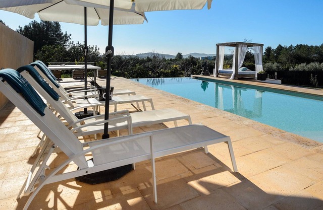 VILLA VINYES, CAN
