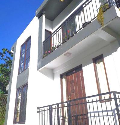 Villa White Orchid