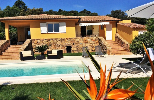 villa with heated pool between cala rossa and porto vecchio