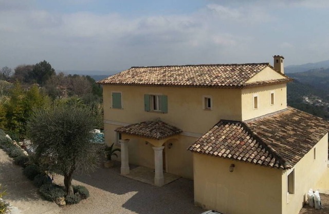 VILLA WITH PANORAMIC VIEW
