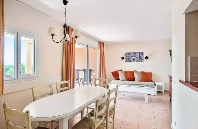 Village Pont Royal in Provence - maeva Home - Prestige 2 bedroom apartment (6 people)