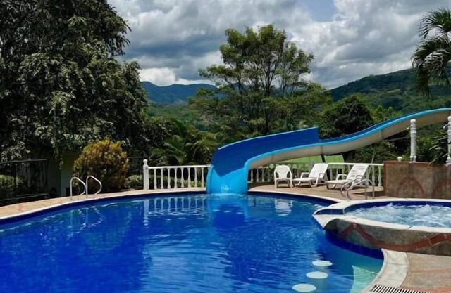 Villeta Resort Hotel
