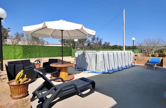 Villetta Chiarello – Modern Villa with Pool just 2 km From the Sea