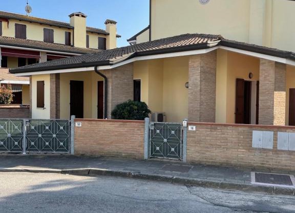 Villino a Lido degli Estensi