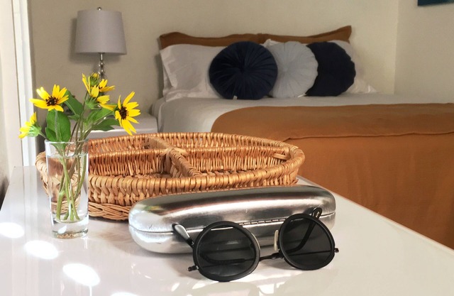 Vintage charms, private beach, Old Florida experience at seaside estate