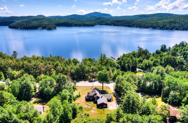 Vintage Schroon Lake Farmhouse w/Private Beach!