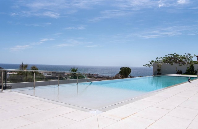 Vivelorural Paraíso de Agaete, infinity pool