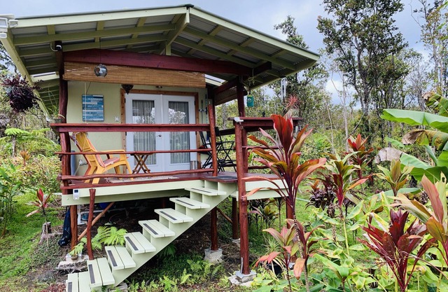 Volcano Off the Grid Eco Cabin Retreat in the heart of the tropical raiforest.