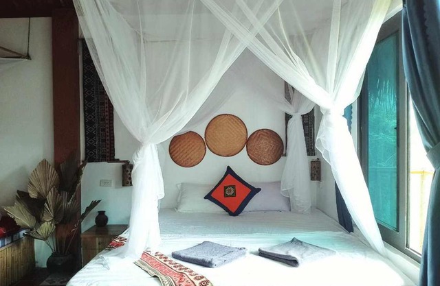 Vu Linh Palm House Homestay - Bungalow