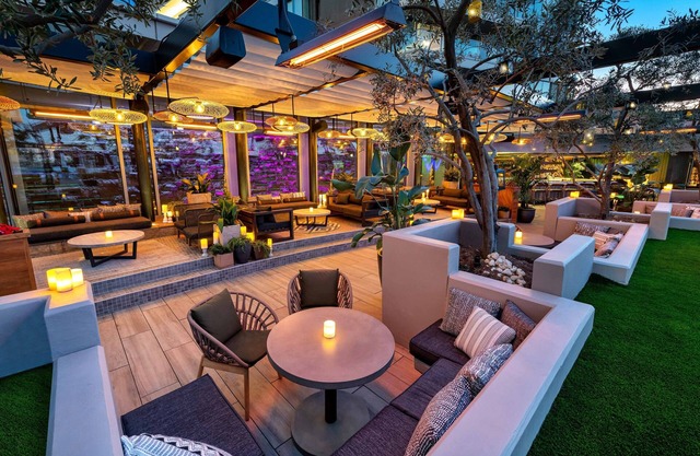 W Scottsdale