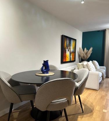 W9 Gem Stylish 2 Bed Flat