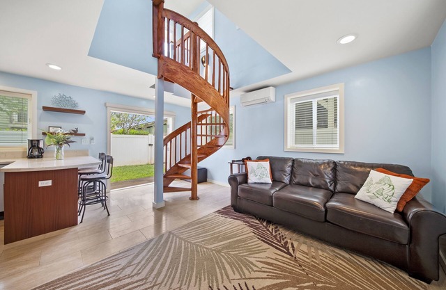 Waialua Beachside Cottage: Lovely! Direct Beach Access
