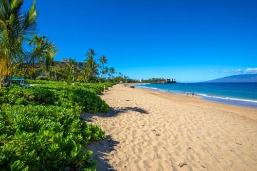 Waikoloa Colony Villas by KBM Resorts
