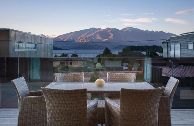 Waimaori Views