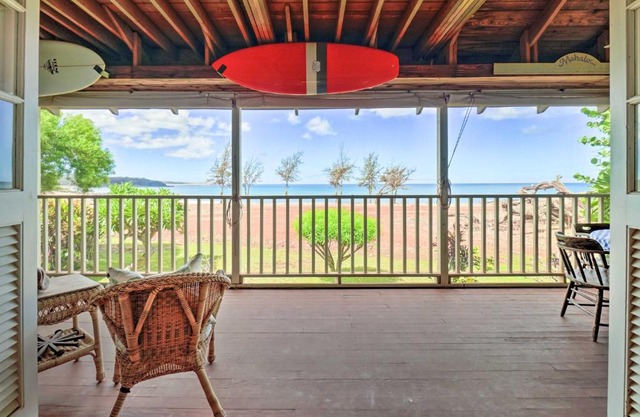 Walk to Beach Paniolo Hale Townhome with Ocean View