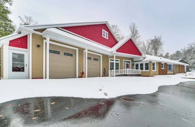 Walk to Lake Huron Beaches: Home w/Fire Pit!