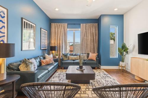 Walk to Vanderbilt and Belmont with Garage and Rooftop Deck