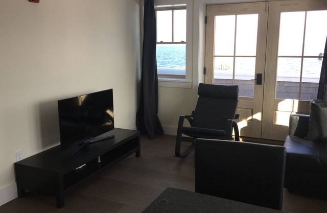 Walking Distance From Oak Bluffs Ferry Terminal With 180 Degree Ocean View.