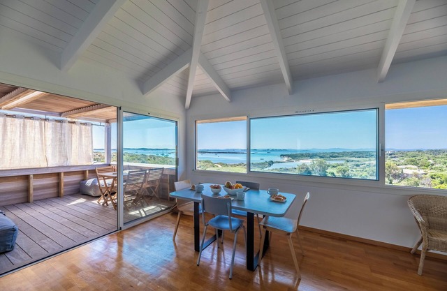 Walking distance to the beach - Charming apartment with sea view