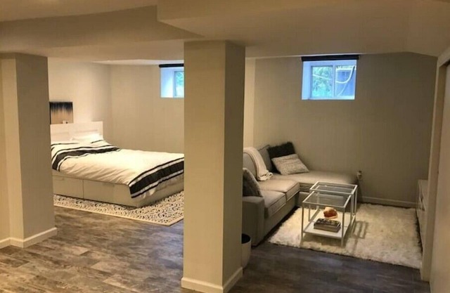 Warm and cozy studio apartmentn