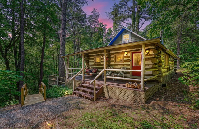 Waterfall Cabin | Private Trails | Hot Tub