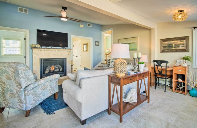 Waterfront Beach Haven West Home w/Boat Dock