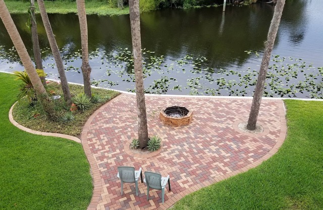 Waterfront Guest Suite on St Johns River 30 minutes from Daytona