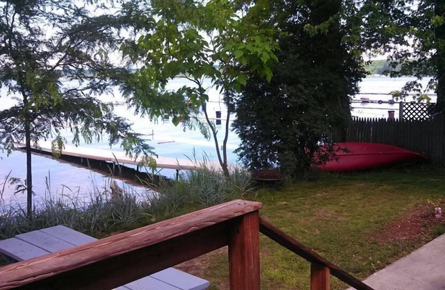 Waterfront home quiet lake community with in minutes to local activities