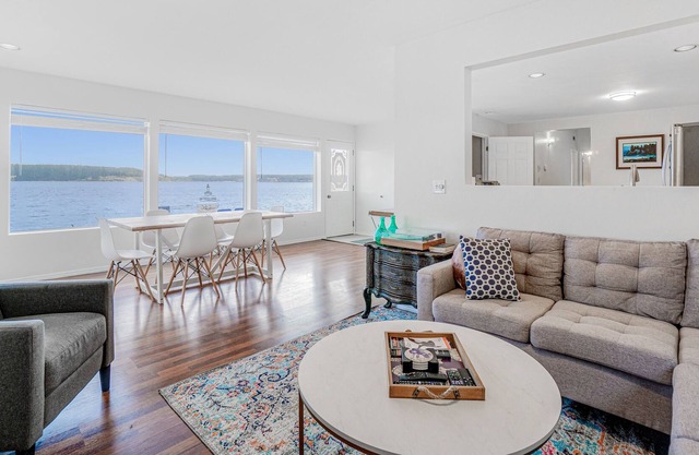 Waterfront Home with High-Speed WiFi, Bay View, Electric Fireplace, and W/D
