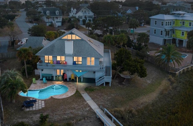 Waterfront Isle of Palms Home w/Pool, Dock and Large Deck: Incredible Sunsets
