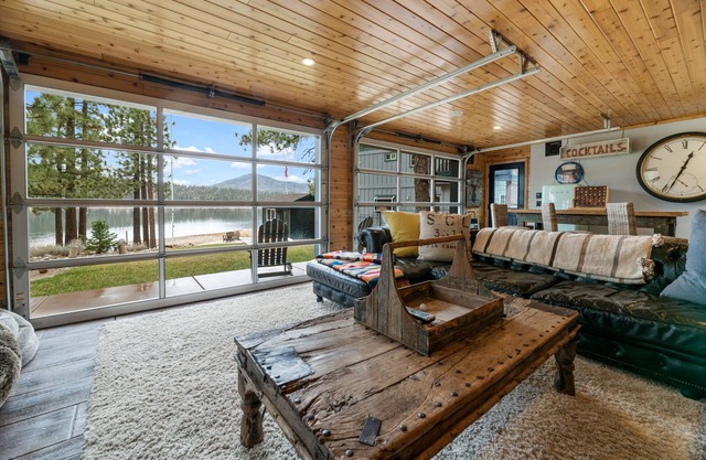 Waterfront. Newly remodeled. Amazing Game Room with Roll-Up Garage Doors. Backyard & Dock! High End.