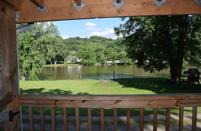 Waterfront Retreat on New River/Claytor Lake