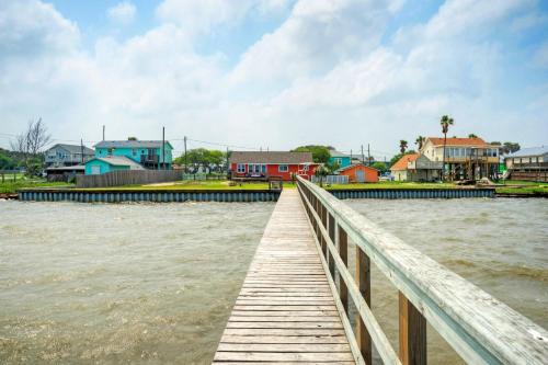 Waterfront Retreat w Private Boat Dock Patio Views Shore Thing by AvantStay