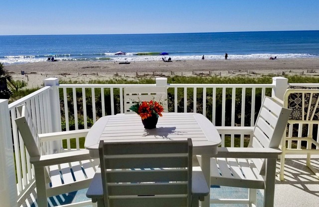 "Waters Edge 433-A" - Oceanfront Condo w/Community Pool, 2 Bedrooms/2 Bathrooms