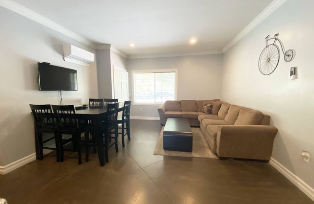 Watkins Glen 3-Bedroom Suites Unit 1