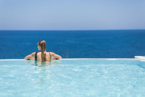 Wave Villa, BeachFront Retreat with Pool & HotTub, By ThinkVilla