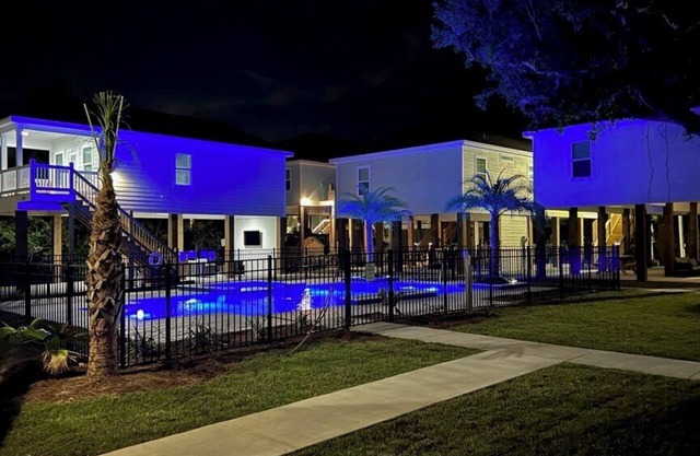 Waveland Beach Cottage B