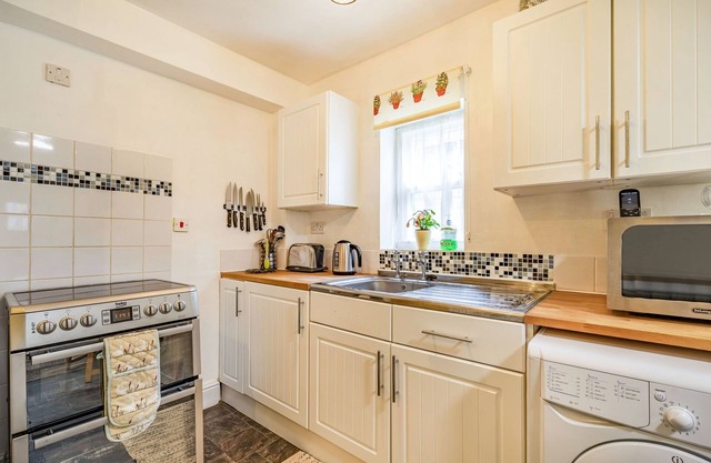 Wayside Cottage
